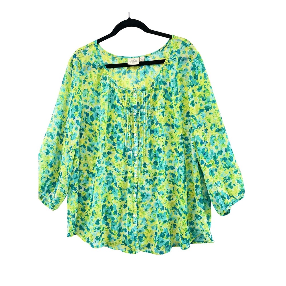 St. Johns Bay Blouse Womens 2X Green Floral Pintuck 3/4 Sleeve Chiffon Top